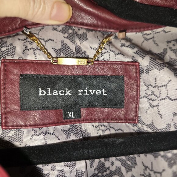 G-III Black Rivet Burgundy Vegan Leather Jacket - Size L/XL - new without tags - Picture 3 of 9